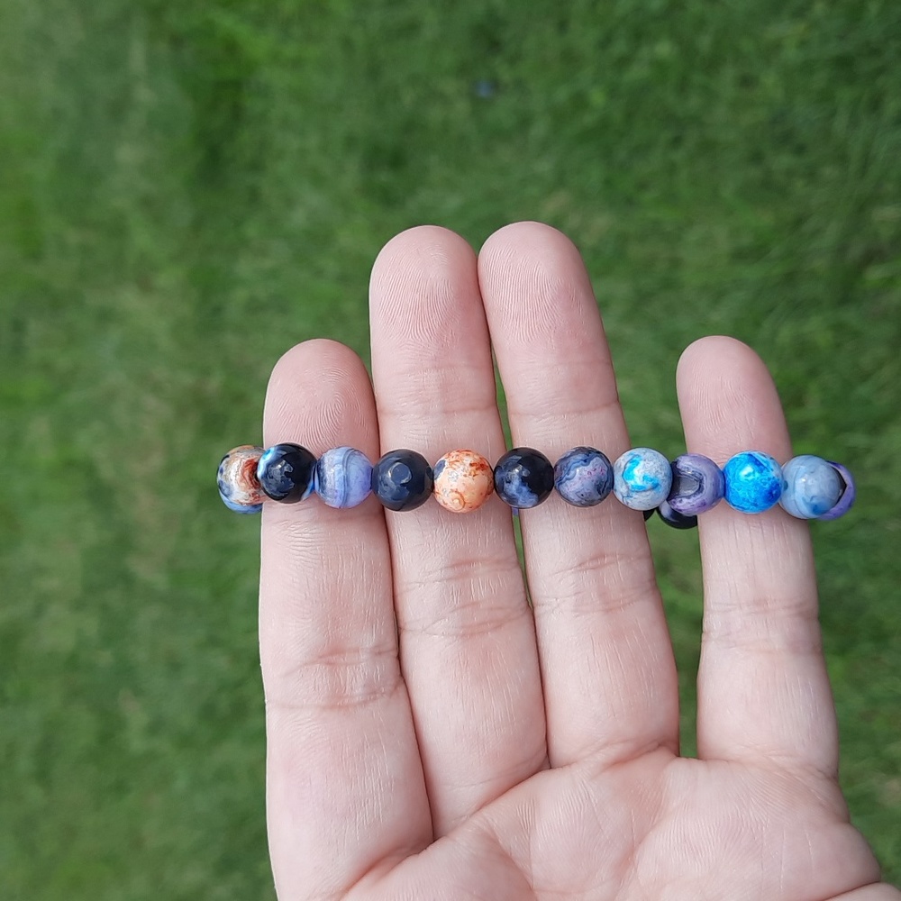 Multicolor fire agate 8mm bracelet - Picture 4 of 4